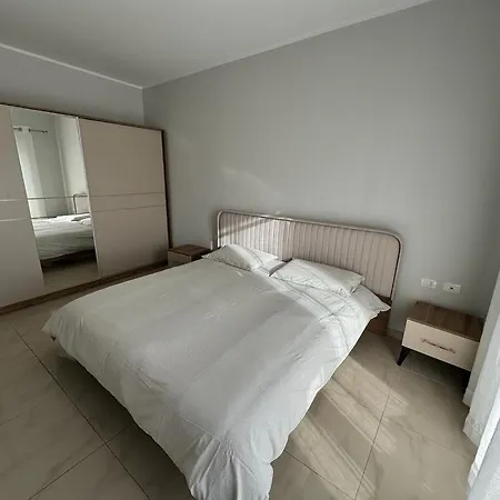 Center Apartment